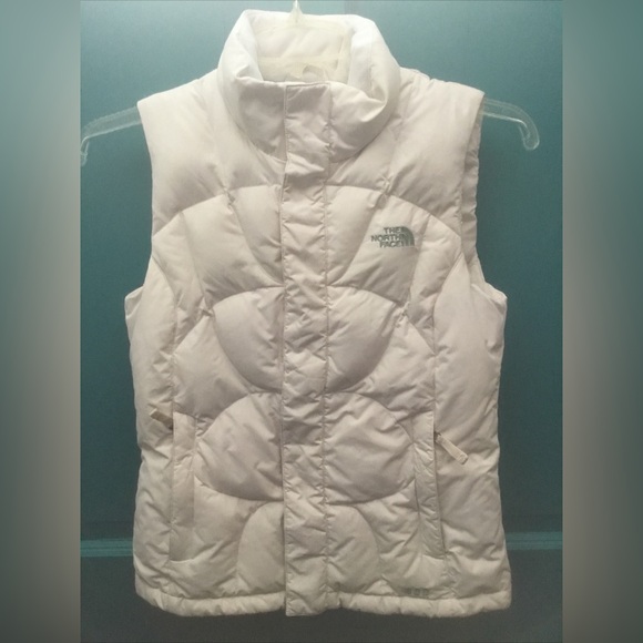 The North Face Jackets & Blazers - The North Face 600 Women's Ivory Quilted Goose Down Vest Small
